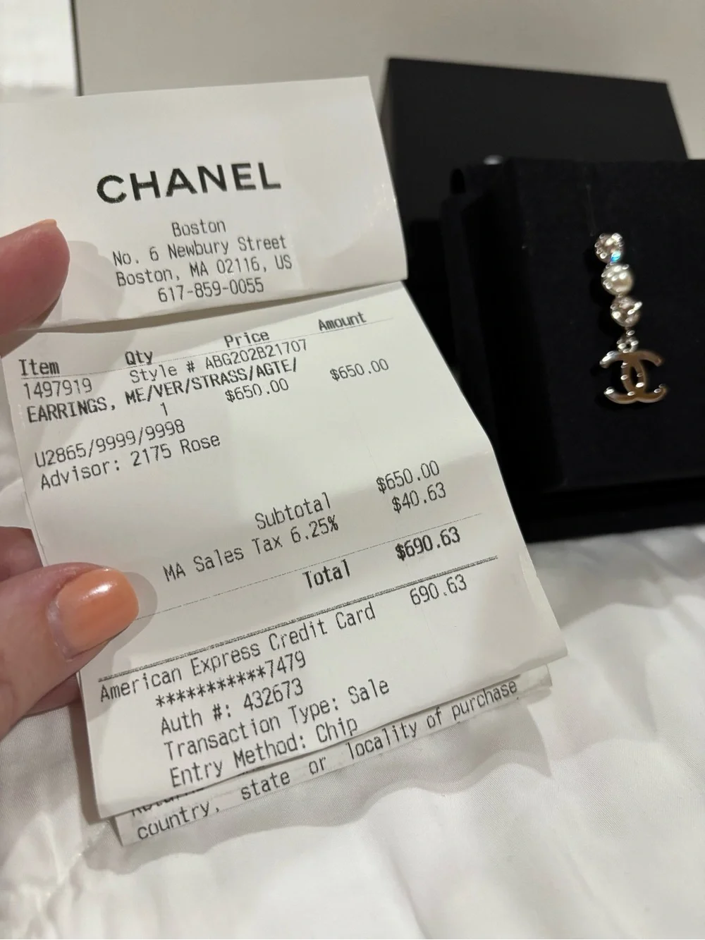 CHANEL White Pearl and Silver CC Drop Earrings